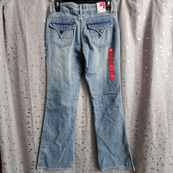 NWT Dear by AB Low-rise Bootcut, 4R - Picture 6 of 13